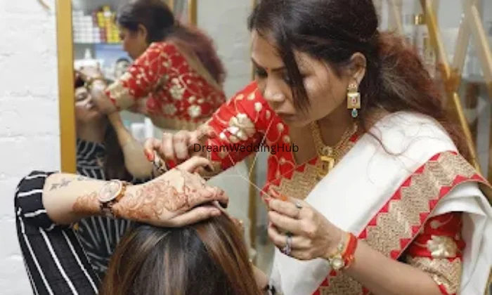 ezalia Home Salon Services